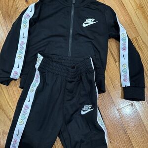 Nike Black Kids' Track Jacket & Pants Set with Heart Trim size 2T